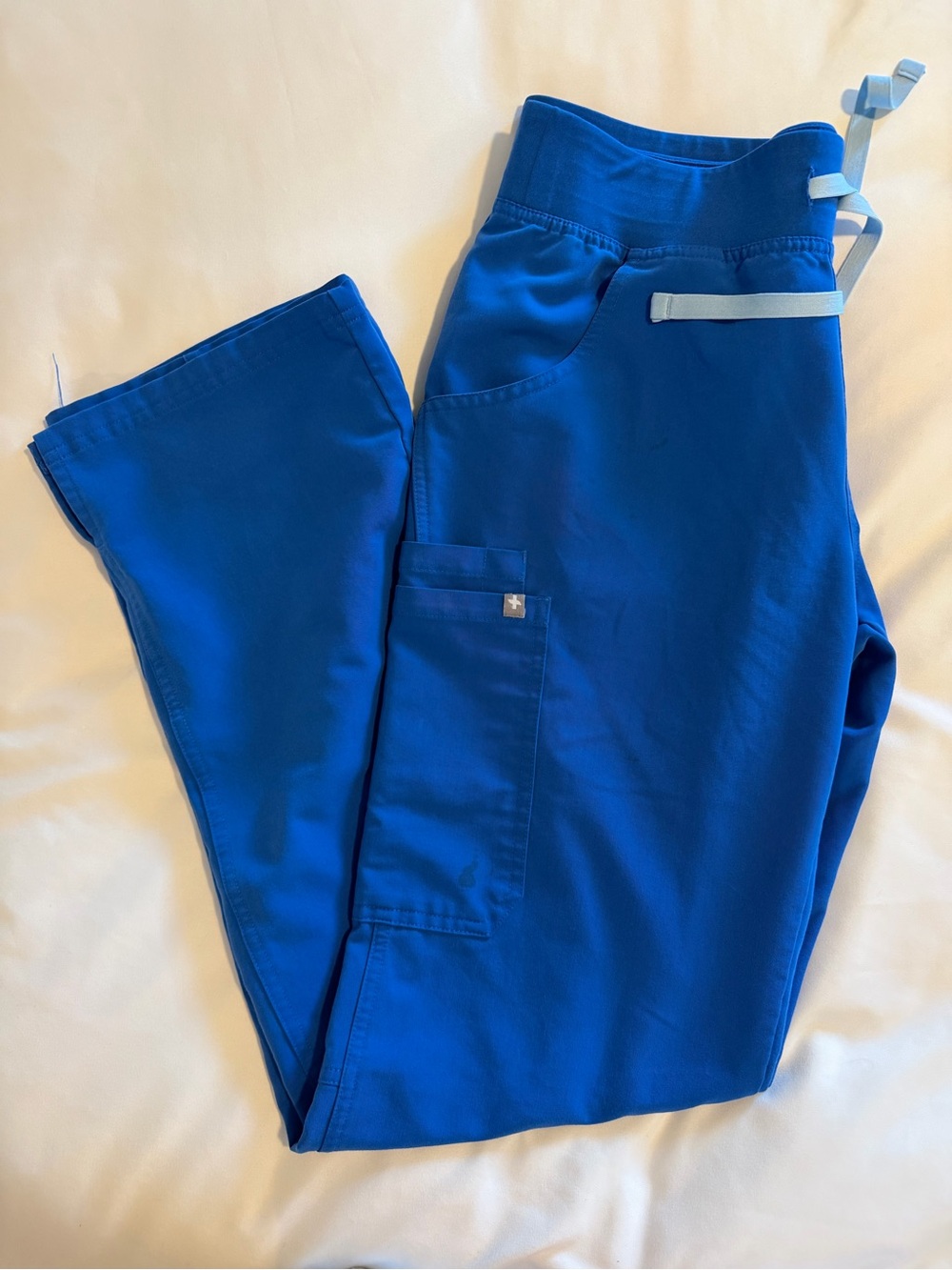 FIGS Kade Cargo Scrub Pant